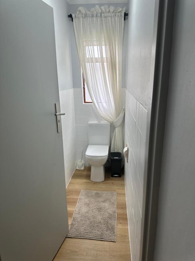 Tranquil Private Rooms ヘルマナス エクステリア 写真